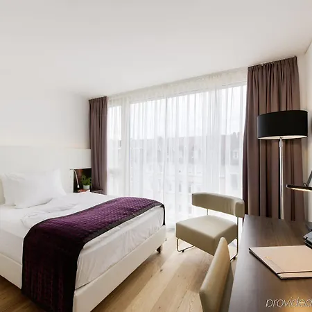 Bergheim 41 Im Alten Hallenbad Hotel