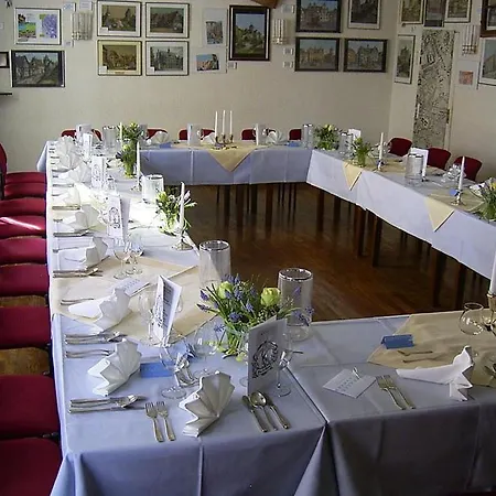 Bergheim 41 Im Alten Hallenbad Hotel 4*