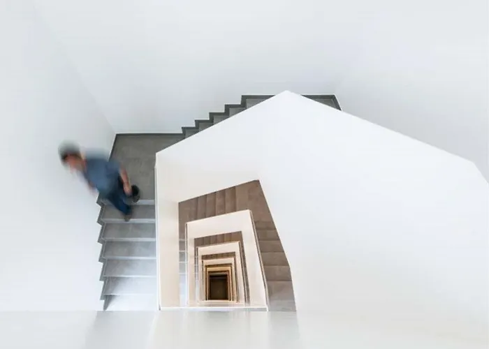 Отель Bergheim 41 Im Alten Hallenbad 4*